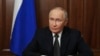 Водночас Володимир Путін стверджує, що «командний та оперативний склад не постраждав»