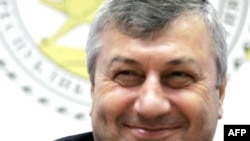 23 марта президент Южной Осетии Эдуард Кокойты заявил, что руководство Южной Осетии заинтересовано в оживлении многопартийности в республике 
