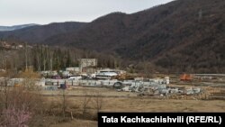 სოფელ ჟონეთში განთავსებულია კომპანია „ენკას“ ტექნიკა