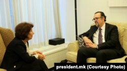 Претседателката Гордана Сиљановска-Давкова на средба со Александар Касаноф, заменик-помошник државен секретар на САД за Западен Балкан