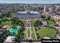 Primăria „Capitalei Moldovei” vrea să suporte jumătate din majorările din facturile la căldură din această iarnă