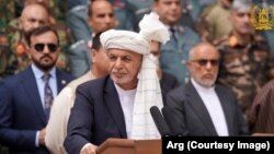 پخوانی افغان ولسمشر محمد اشرف غني د وينا په حال کې - انځور له ارشيفه