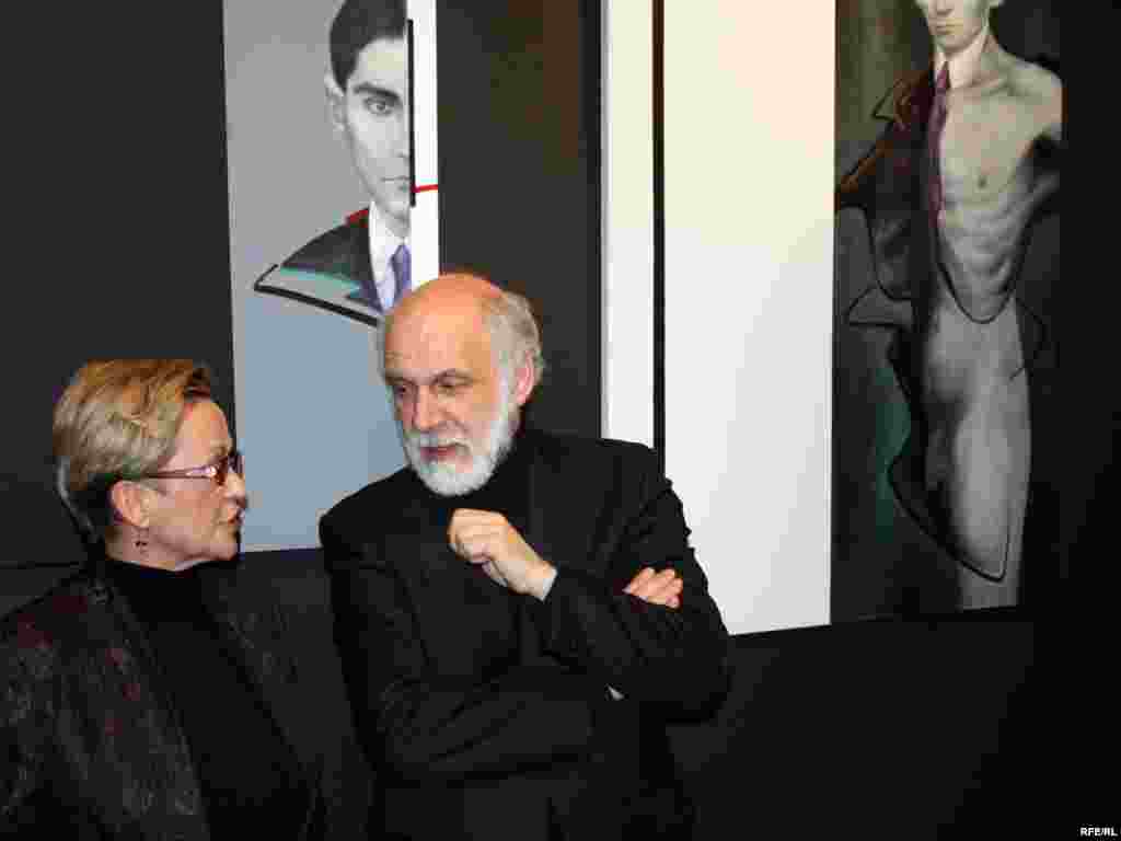 Biserka Rauter Plančić, ravnateljica Moderne galerije u Zagrebu sa Dimitrijem Popovićem - Foto: Mladen Marilović