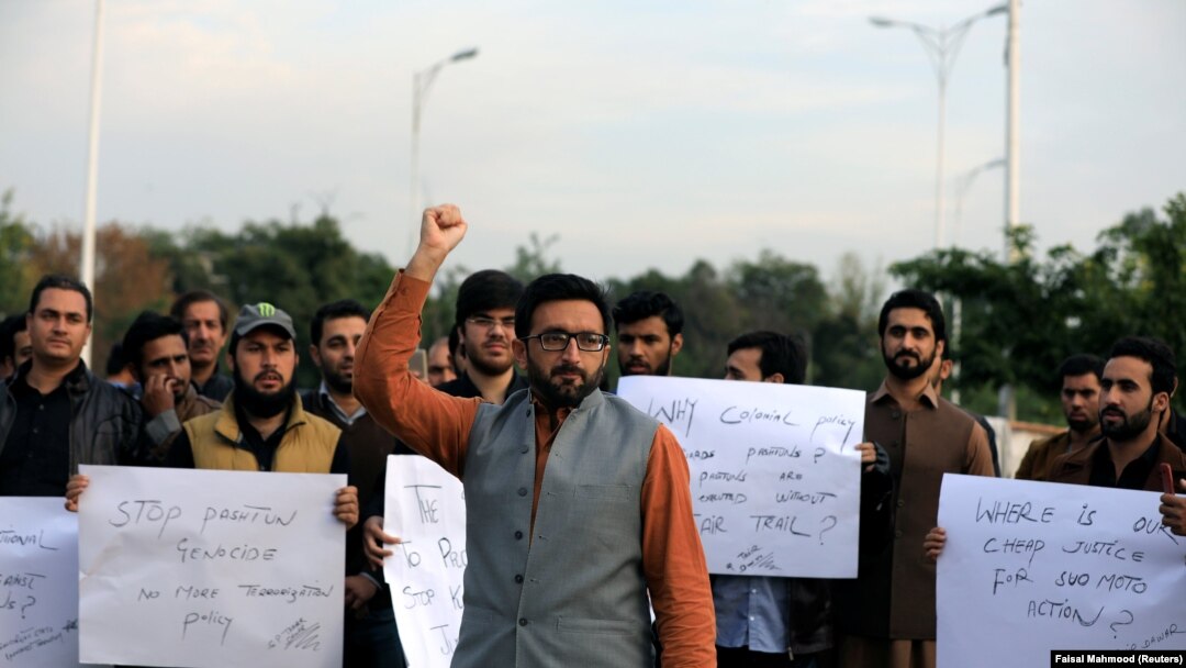 کراچۍ کې د پي ټي اېم د مظاهرې پخوانی تصویر.