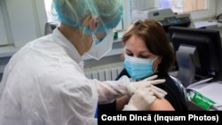 Vaccinarea este utilă și după vindecarea de COVID-19