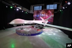 Iranul a prezentat drona Mohajer-10 în 2023 și a expus-o în Rusia în această lună.