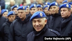 Goran Radosavljević (u sredini)