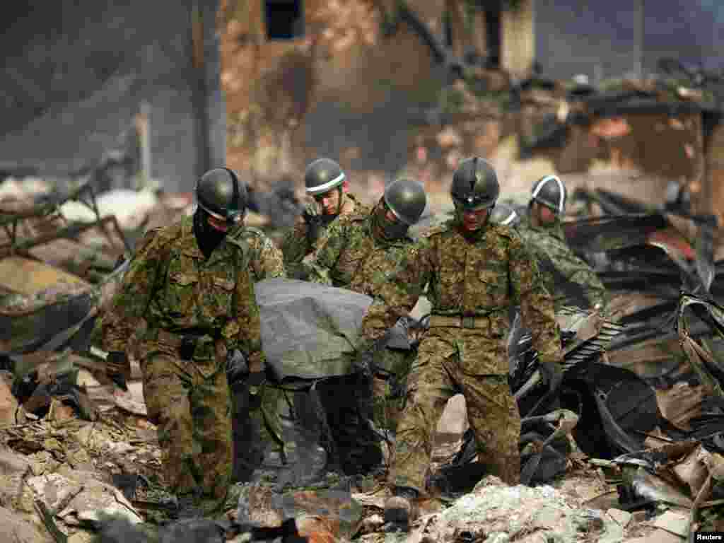 Japan, tragične posljedice snažnog potresa, 14.03.2011.