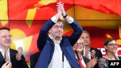 Северна Македонија - Христијан Мицкоски, претседател на ВМРО-ДПМНЕ, на прес-конференција по парламентарните и претседателските избори, Скопје, 8 мај 2024 година
