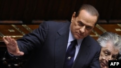 Italiýanyň premýer-ministri Silwio Berluskoni