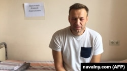 მოსკოვი, 2019 წლის 29 ივლისი: დაკავებული ოპოზიციონერი პოლიტიკოსი, ალექსეი ნავალნი საავადმყოფოში 