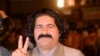 علي وزیر له تېرو ۱۸ میاشتو راهیسې د کراچۍ په زندان کې بندي دی. انځور له ارشیفه