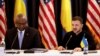 Američki ministar odbrane Lloyd Austin i ukrajinski predsjednik Volodimir Zelenski u zračnoj bazi Ramstein u Njemačkoj, 6. septembra 2024.