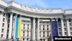 «МЗС та посольство України в Єгипті тримають питання безпеки українських громадян в Судані на особливому контролі»