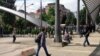 Mitrovica: Betoniranje podele Trgom cara Lazara